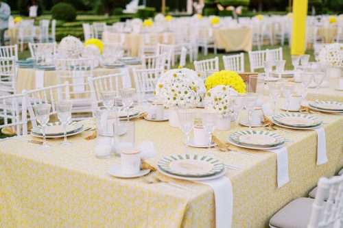 Daisy long tablecloth, poly-cotton, yellow colour, floral pattern